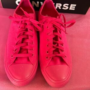Converse Pink Size 11